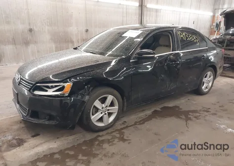 2014 Volkswagen Jetta 2.0L Tdi z USA, uszkodzony, nr VIN 3VWLL7AJ5EM383620